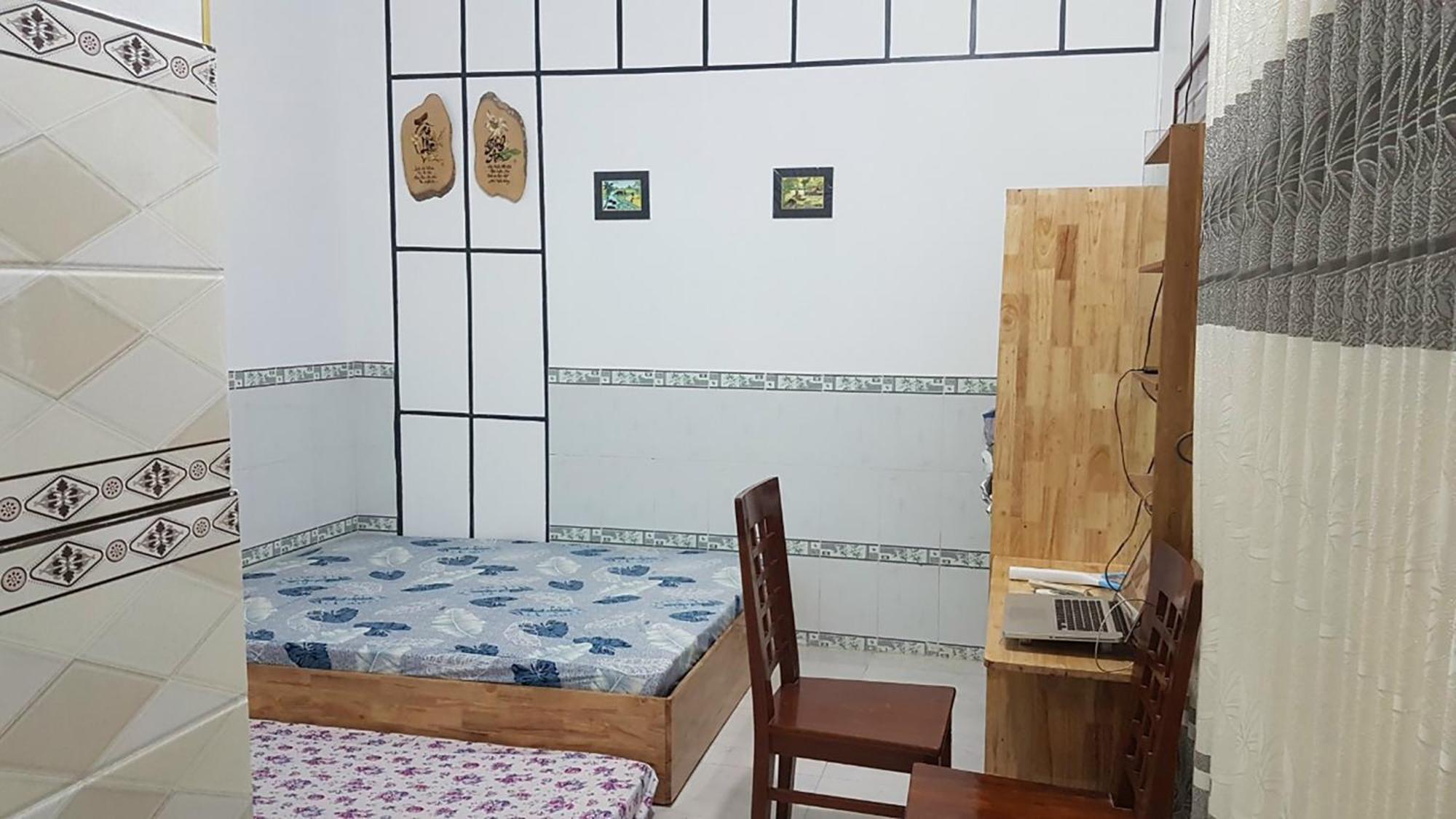 Hoa Lan Motel & Homestay Giong Tu Dien Bagian luar foto