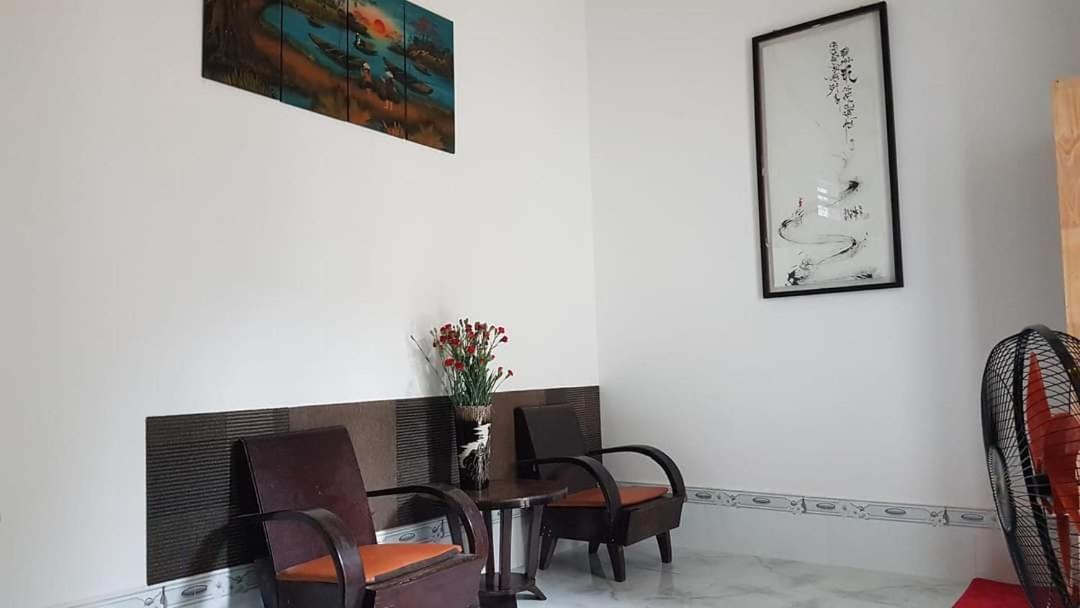 Hoa Lan Motel & Homestay Giong Tu Dien Bagian luar foto