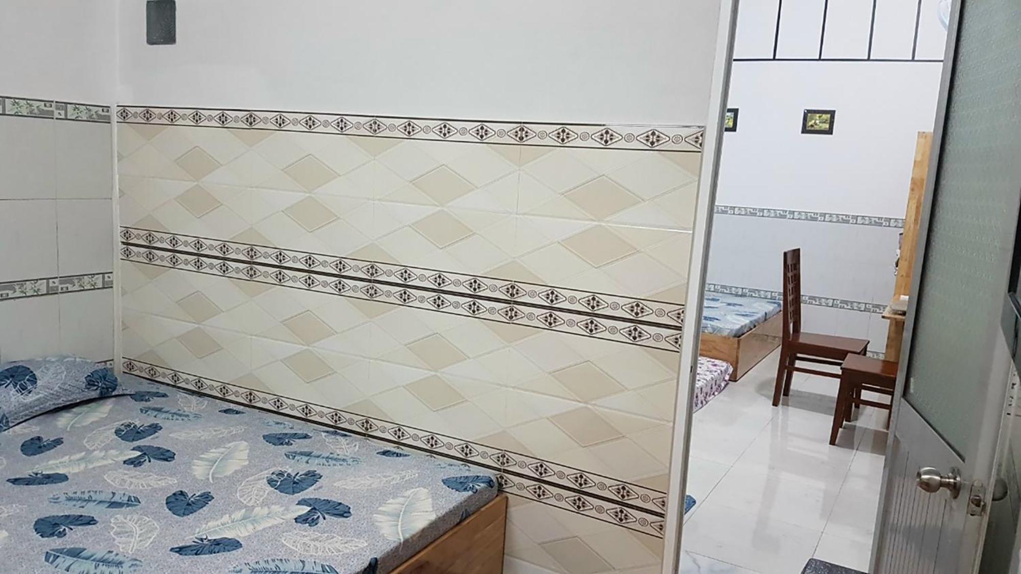 Hoa Lan Motel & Homestay Giong Tu Dien Bagian luar foto