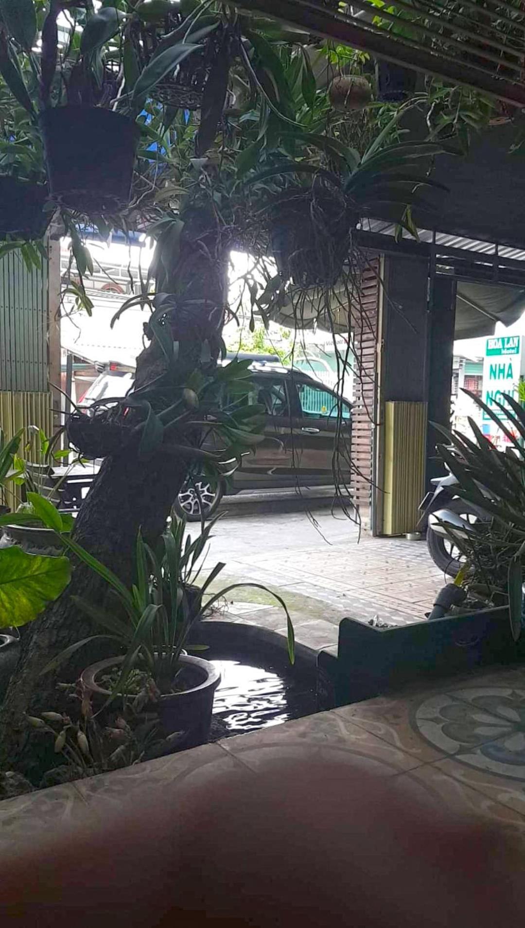 Hoa Lan Motel & Homestay Giong Tu Dien Bagian luar foto