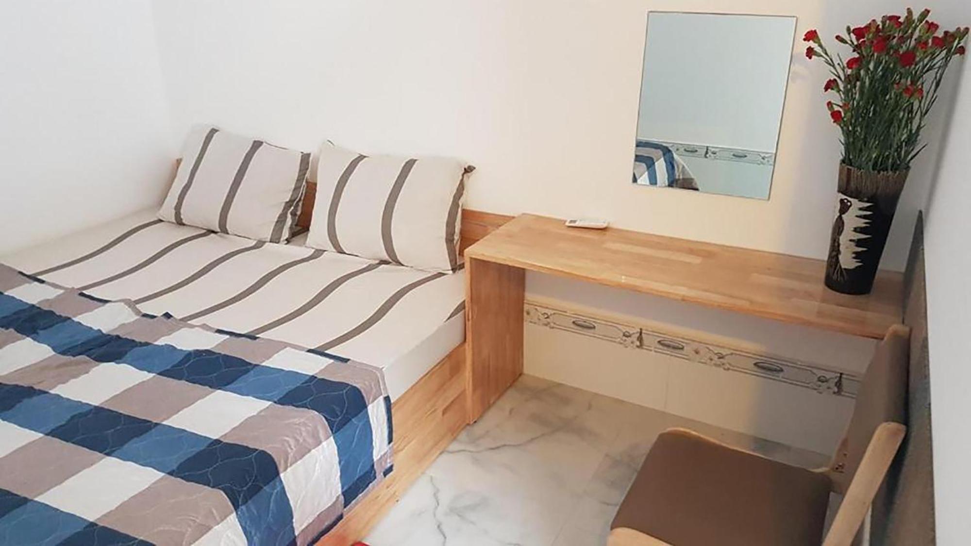 Hoa Lan Motel & Homestay Giong Tu Dien Bagian luar foto